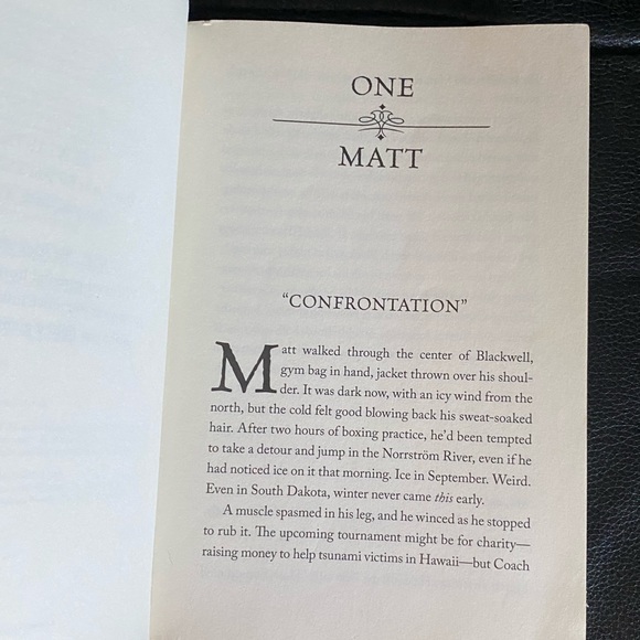 📘 Loki’s Wolves Book - Picture 3 of 4